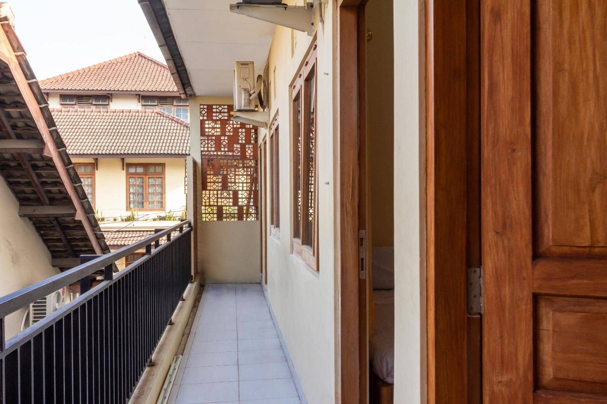 Hotel Super Oyo 1150 Omah Ladrang Kejayan Exterior foto