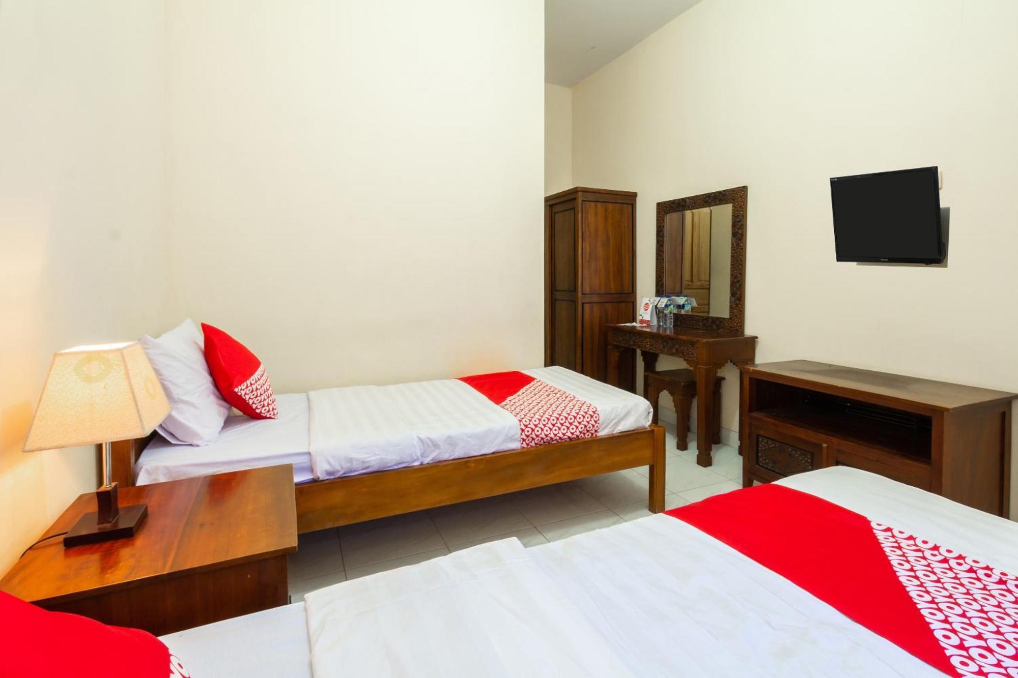 Hotel Super Oyo 1150 Omah Ladrang Kejayan Exterior foto